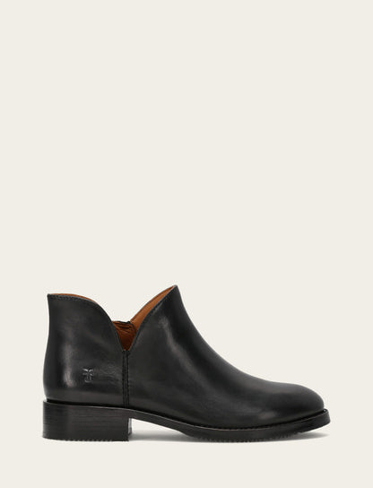 Melissa Shootie 2 - Black - Outside