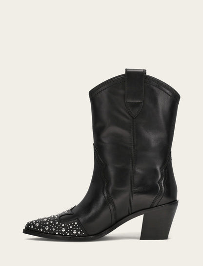 Sara Wingtip Stud - Black - Inside