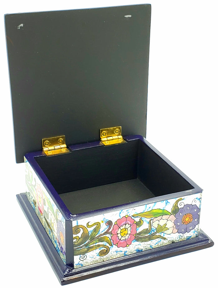 Skeleton Proposal Reverse Painted Box
